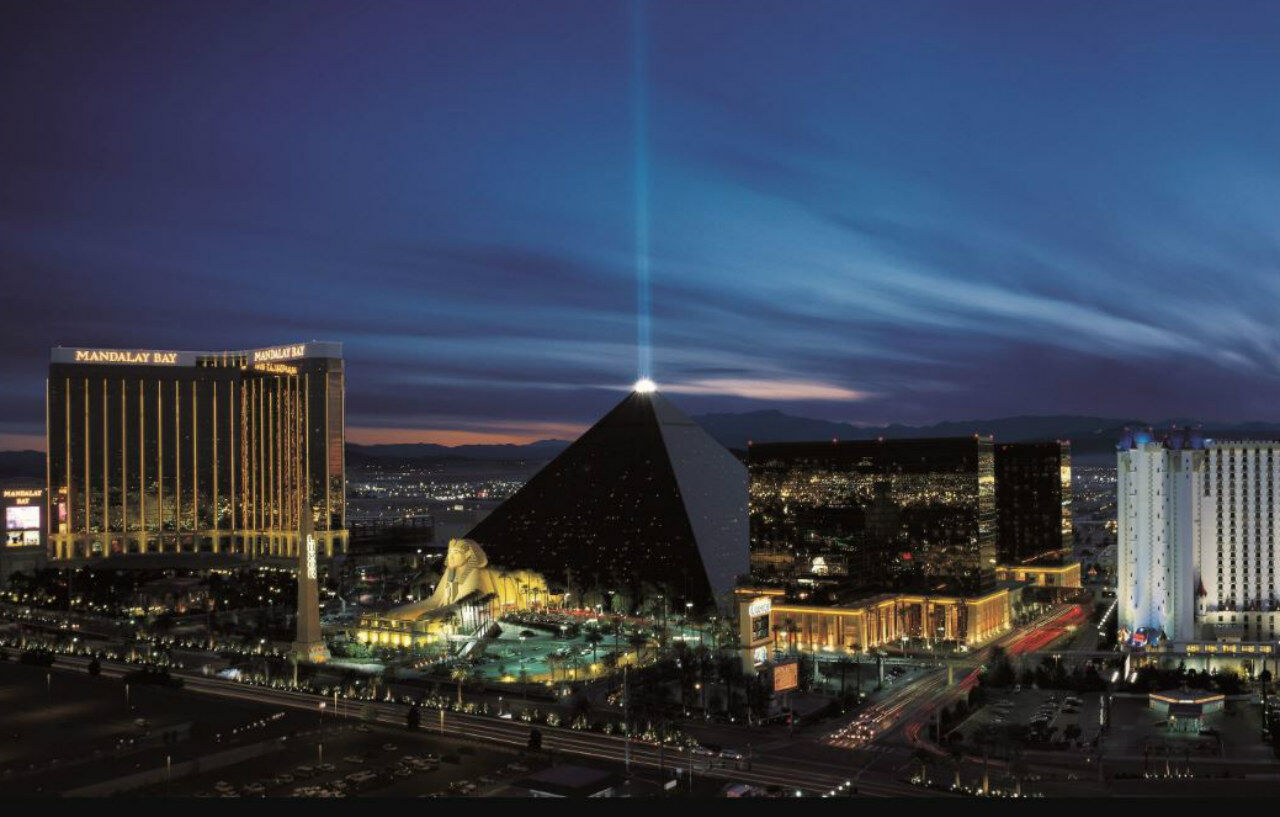 Luxor Hotel Las Vegas Buitenkant foto